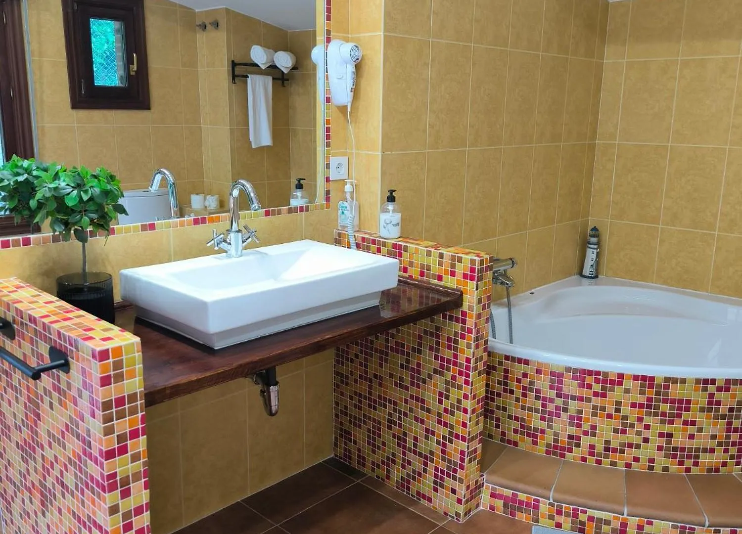 Homestay Habitacion Con Hermosas Vistas A Bilbao Spain