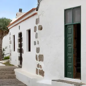 https://casa-mamayana-telde.in-canary-islands.com